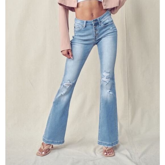 EUC Kancan Distressed Mid-Rise Flare Jeans - 29 Petite - Picture 1 of 7